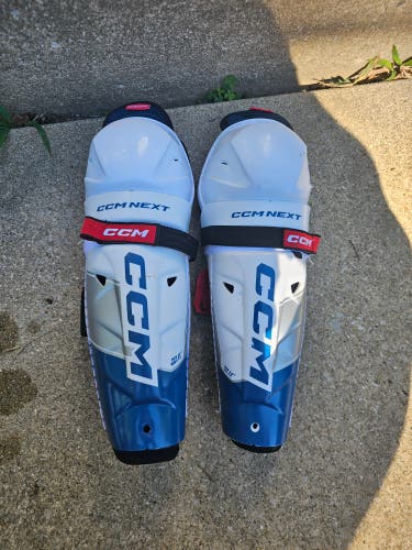 Junior CCM Next 11" Shin Pads (Used)