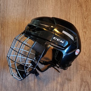 Large CCM Fitlite 3DS black helmet + CCM Oreo cage