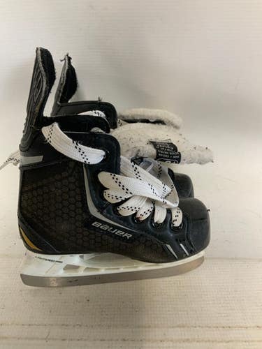Used Bauer SUPREME ONE.4 Youth Hockey Skate Youth 08.0 11823-S000034841