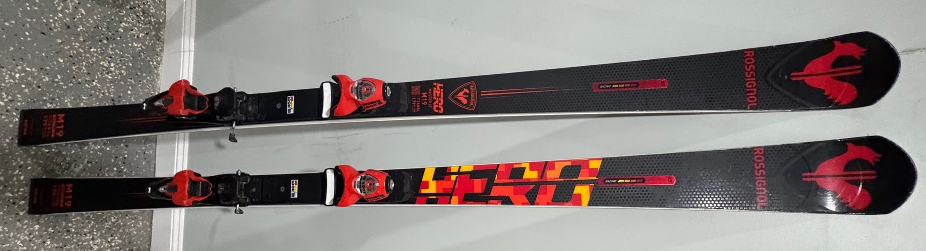 2024 Rossignol Hero Master LT Skis w/ SPX 15 Rockerace bindings 179cm GS cheaters, R22 plates