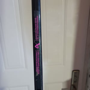 Senior Bauer Twitch Right Handed Hockey Stick P92 (New)