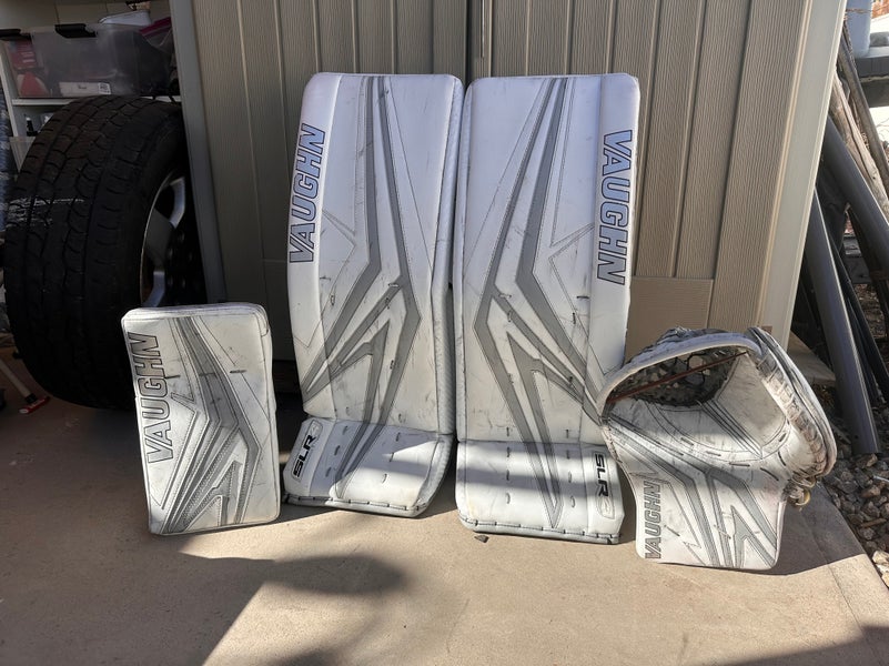 33" 2024 Vaughn SLR4 Regular Goalie Full Set Pro carbon (Used)
