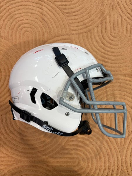 Youth Large Schutt Vengeance A11 Helmet (Used)