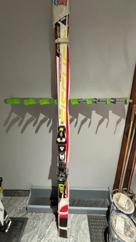 Racing 196 cm Fischer Fischer World Cup SG Skis With Bindings Max Din 17 (Used)