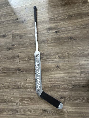 Intermediate Bauer Vapor X5 Pro Regular Goalie Stick 23" (Used)