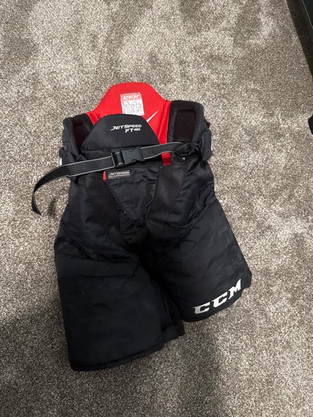 Men's Senior Small CCM JetSpeed FT485 Hockey Pants (Used)