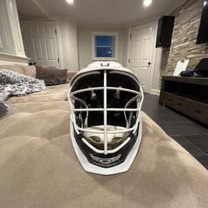 CUSTOM *1 of 1* Cascade XRS Pro Helmet