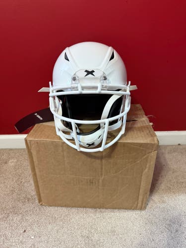 Small Youth Xenith Shadow Helmet (New)