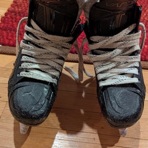 Bauer Vapor 3X Pro Hockey Skates Regular Width Size 3.5 (Used)