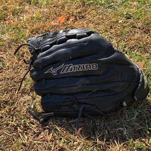 Mizuno MVP Prime RH Pitcher's Softball Glove 12.5" (Used)