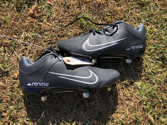 Women's 8.0 Nike Hyperdiamond 4 Pro Softball Cleats (New)