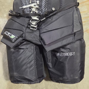 Senior XL 2025 Vaughn SLR4 Pro Carbon Hockey Goalie Pants (Used)
