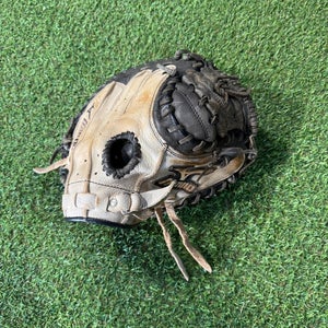 Mizuno GXC RH Catcher's Baseball Glove 32.5" (Used)