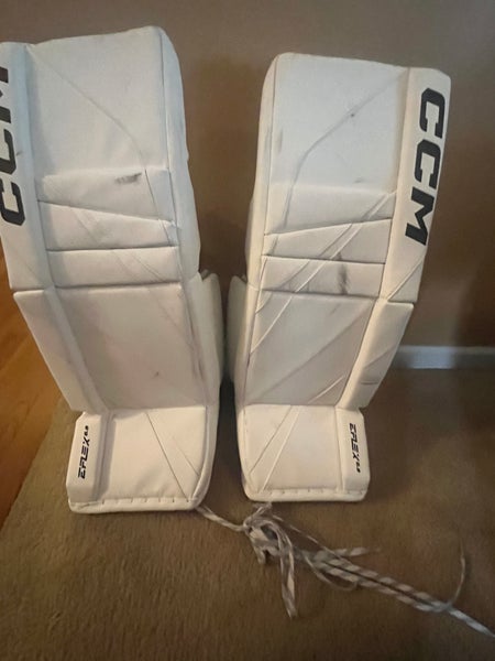 30" 2024 CCM Eflex 6.9 Goalie Leg Pads (Used)