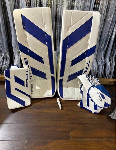 33" True HZRDUS 7X4 Goalie Leg Pads