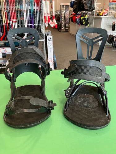 Union Flite Pro Snowboard Bindings | Medium