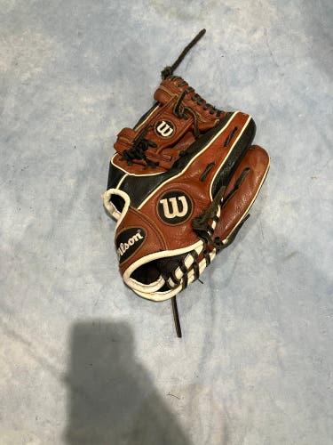 Brown Wilson A550 RH Baseball Glove 11.5" (Used)