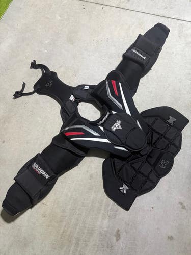 XL Vaughn Vision 9500 Goalie Chest Protector (Used)