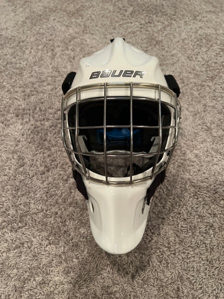Senior Medium Bauer NME 8 Goalie Mask (Used)