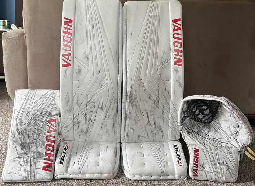 33" Vaughn SLR4 Goalie Leg Pads Pro Stock (Used)