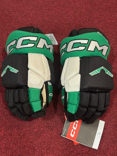 CCM HGTKPP Gloves 14" Pro Stock (New) Item#NDTK14