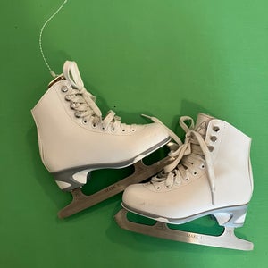 Jackson Ultima 150 Figure Skates Junior 13 (Used)