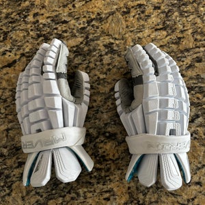 Maverik Shift Lacrosse Gloves Medium (Used)