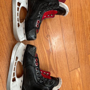 Bauer Vapor 1X Hockey Skates Regular Width Youth 11D (Used)