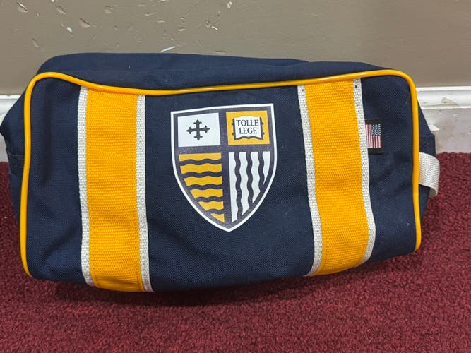 Merrimack College 4ORTE tape Bag (New) Item#MCTB