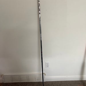 Intermediate Bauer Vapor Hyperlite 2 Left Hand Hockey Stick P28 (Used)