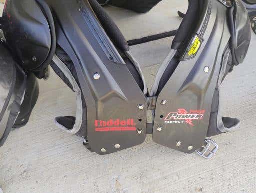 Medium Adult Riddell Power SPK Shoulder Pads (Used)