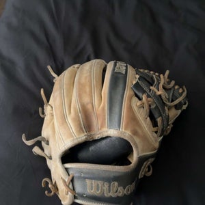2023 Wilson A2K 1786 RH Infield Baseball Glove 11.5" (Used)