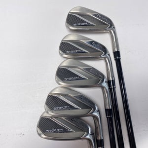 TaylorMade Stealth Iron Set 6-PW Fujikura Ventus Red 6R Regular RH +1''