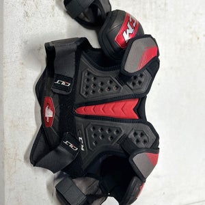 Medium Junior CCM Shoulder Pads (Used)