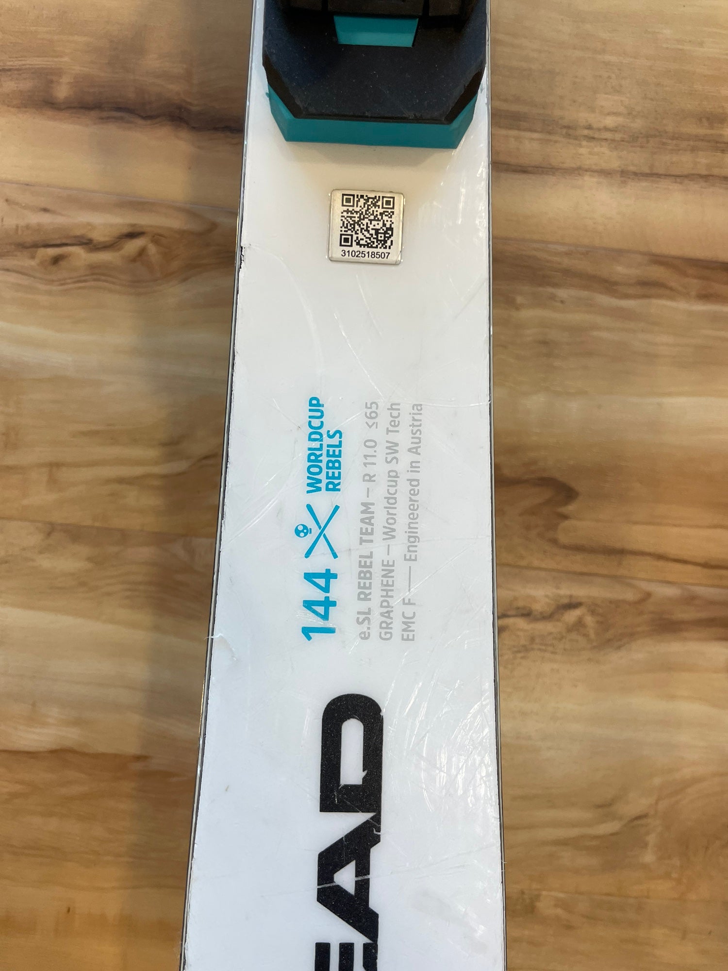 HEAD WORLD CUP REBELS SL 144cm 【訳あり】 HEAD I.SL RD Team World Cup Rebels 144 cm Ski + HEAD 11