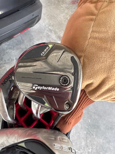 Men's TaylorMade Qi35 Tour Right Handed Fairway Wood Stiff Flex 15 Loft (New)