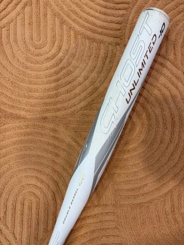 2023 Easton Ghost Unlimited Composite Bat (-10) Composite 21 oz 31" (Used)