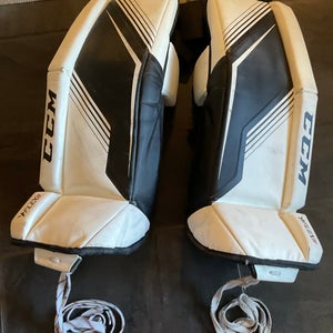 26" CCM Goalie Leg Pads (Used)