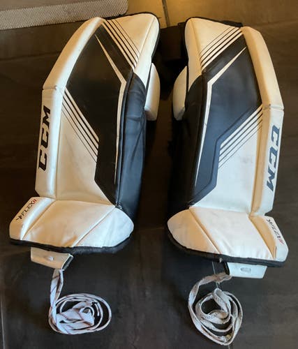 26" CCM Goalie Leg Pads (Used)