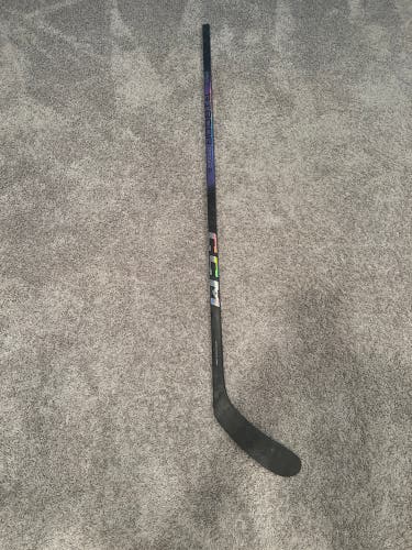 Intermediate CCM RibCor Trigger 8 Pro Right Handed Hockey Stick P28 (Used)