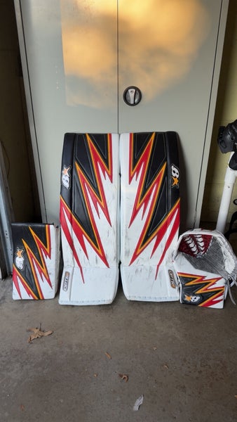 33" 2024 Brian's Optik 4 Regular Goalie Full Set Pro Stock (Used)