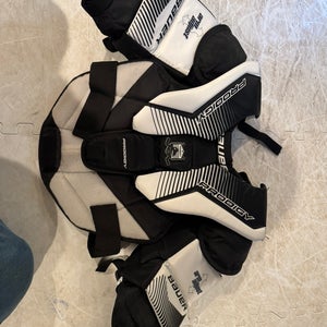 Large/Extra Large Bauer Prodigy Goalie Chest Protector (New)