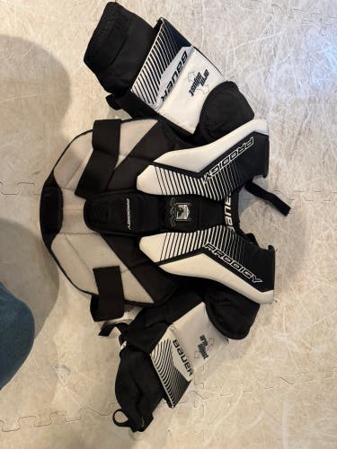 Large/Extra Large Bauer Prodigy Goalie Chest Protector (New)