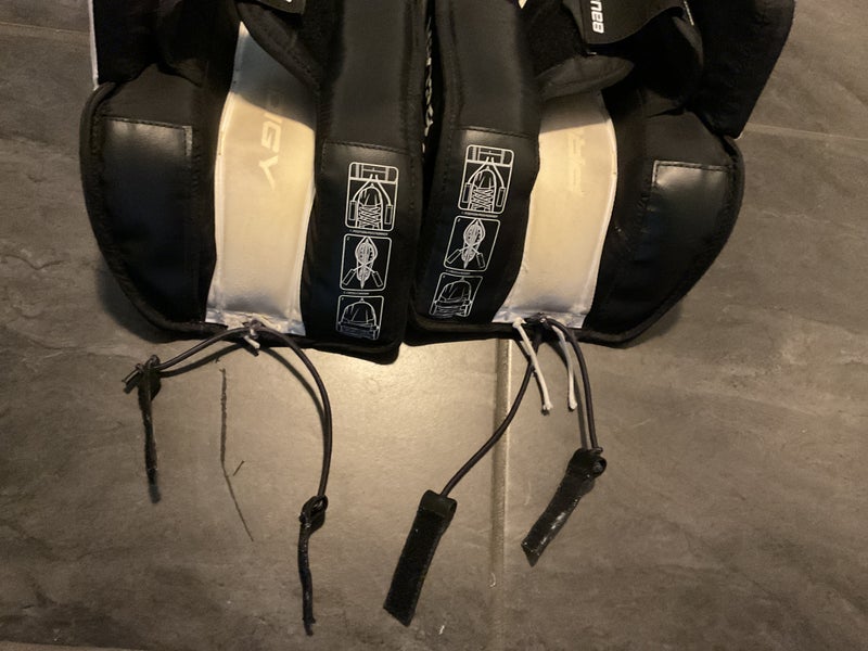 24" 2022 Bauer GSX Prodigy Goalie Leg Pads (Used)