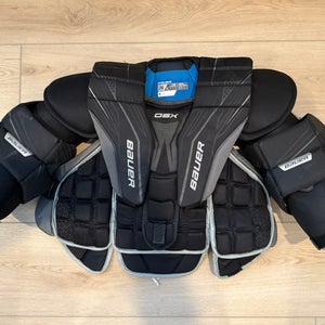 Junior Large/Extra Large Bauer GSX Goalie Chest Protector (Used)