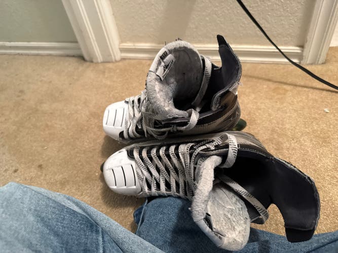 Mission Inhaler AC4 Inlineb Skates Regular Width Size 6.5 (Used)