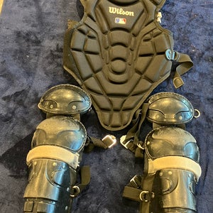 Youth Large Mixed Catcher's Set (Used)