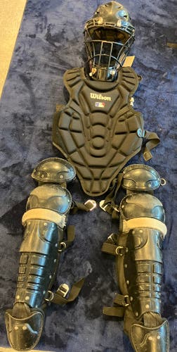 Youth Large Mixed Catcher's Set (Used)