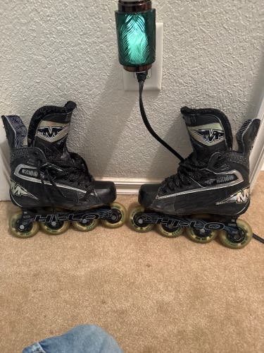 Mission Axiom T9 Inline Skates Wide Width Size 3.5 (Used)