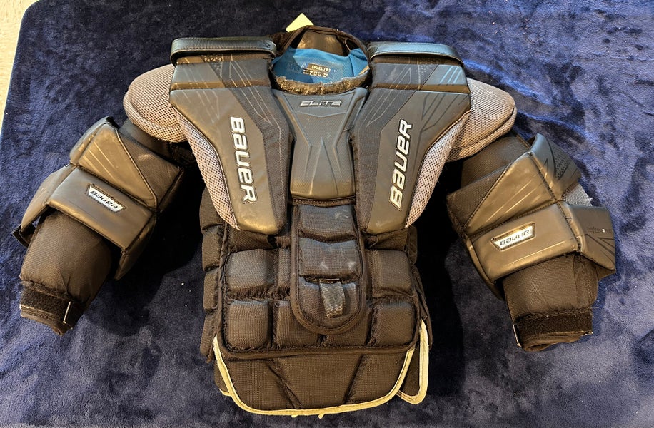 Intermediate Small Bauer Elite Goalie Chest Protector (Used)